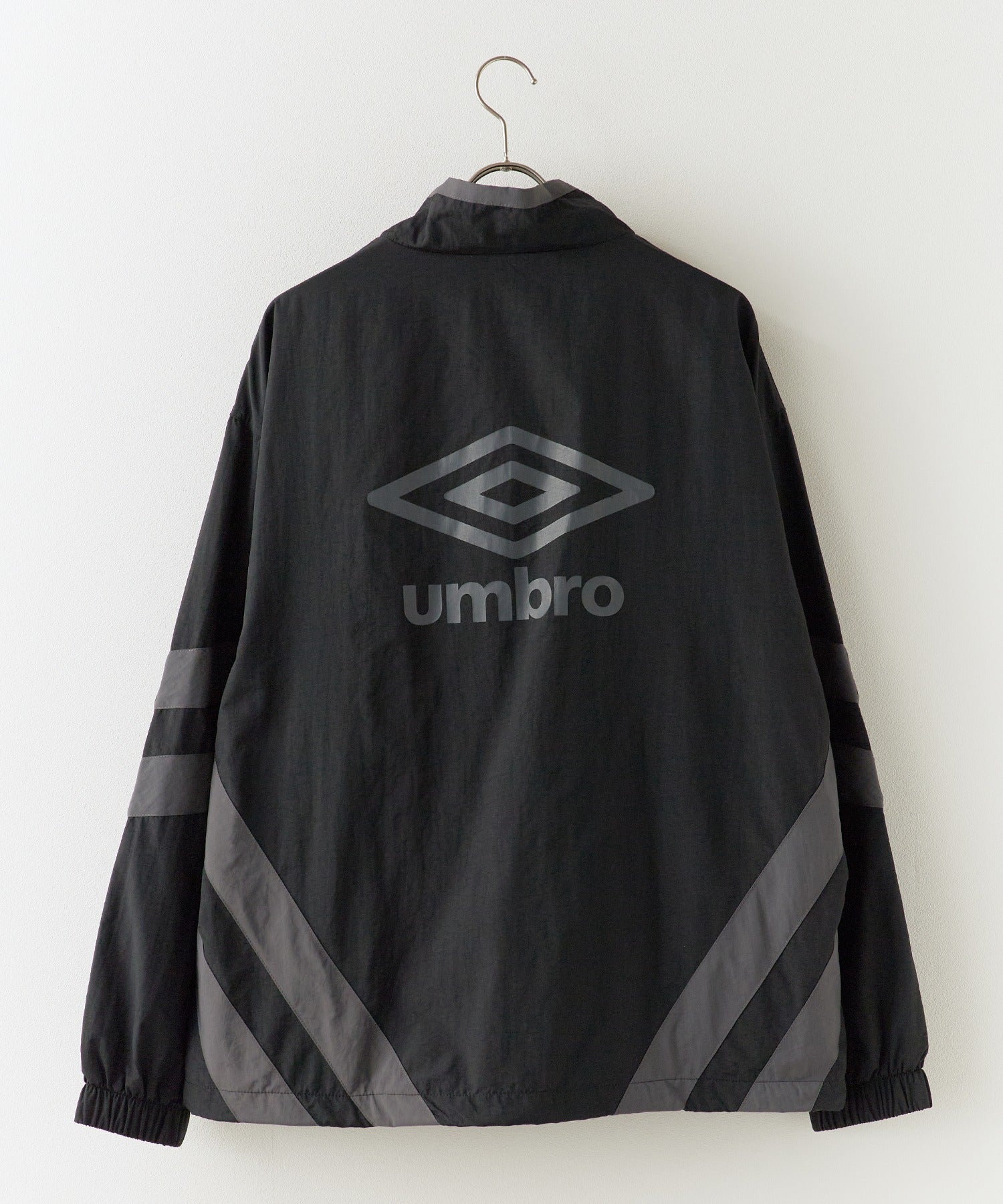 UMBRO / Track jacket