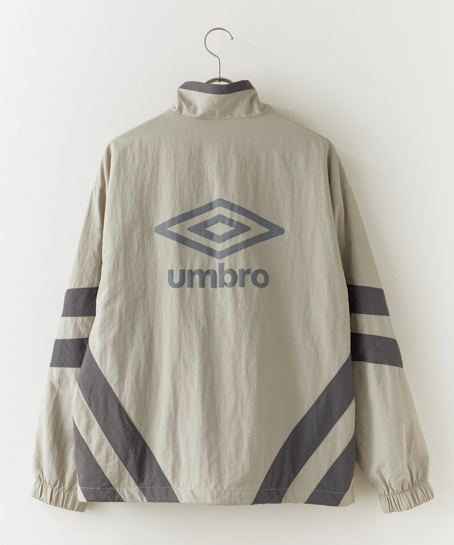 UMBRO / Track jacket