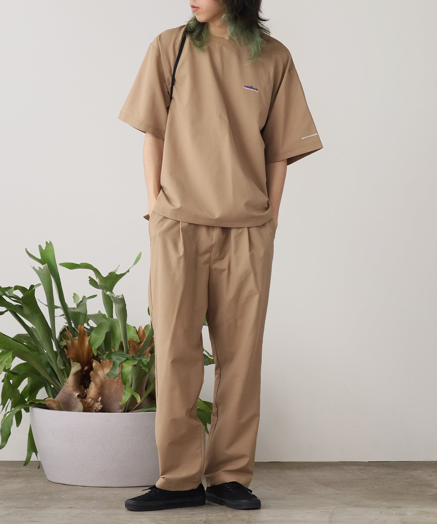 THOUSAND MILE/サウザンドマイル SHORT SLEEVE T-SHIRT & LONG PANTS SET