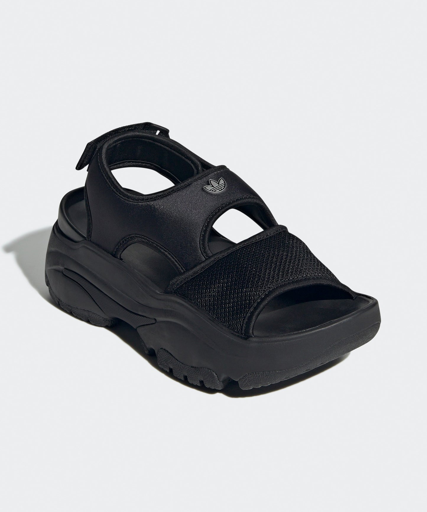 adidas / OZGAIA SANDAL W | オズガイア サンダル