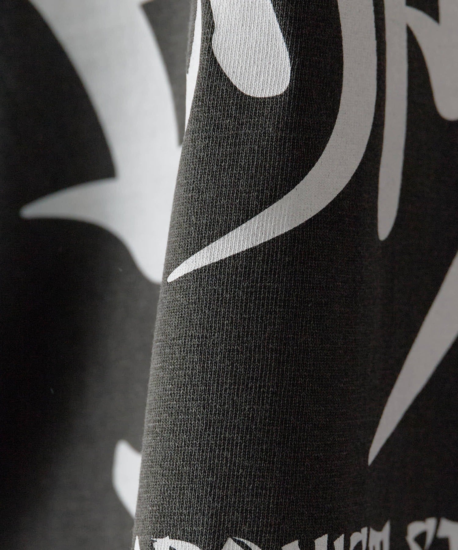 LONELY(論理) / TWO FACE TEE Tシャツ