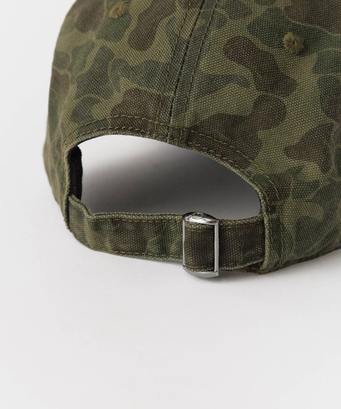 Chick / Camouflage Pattern Camouflage Cap