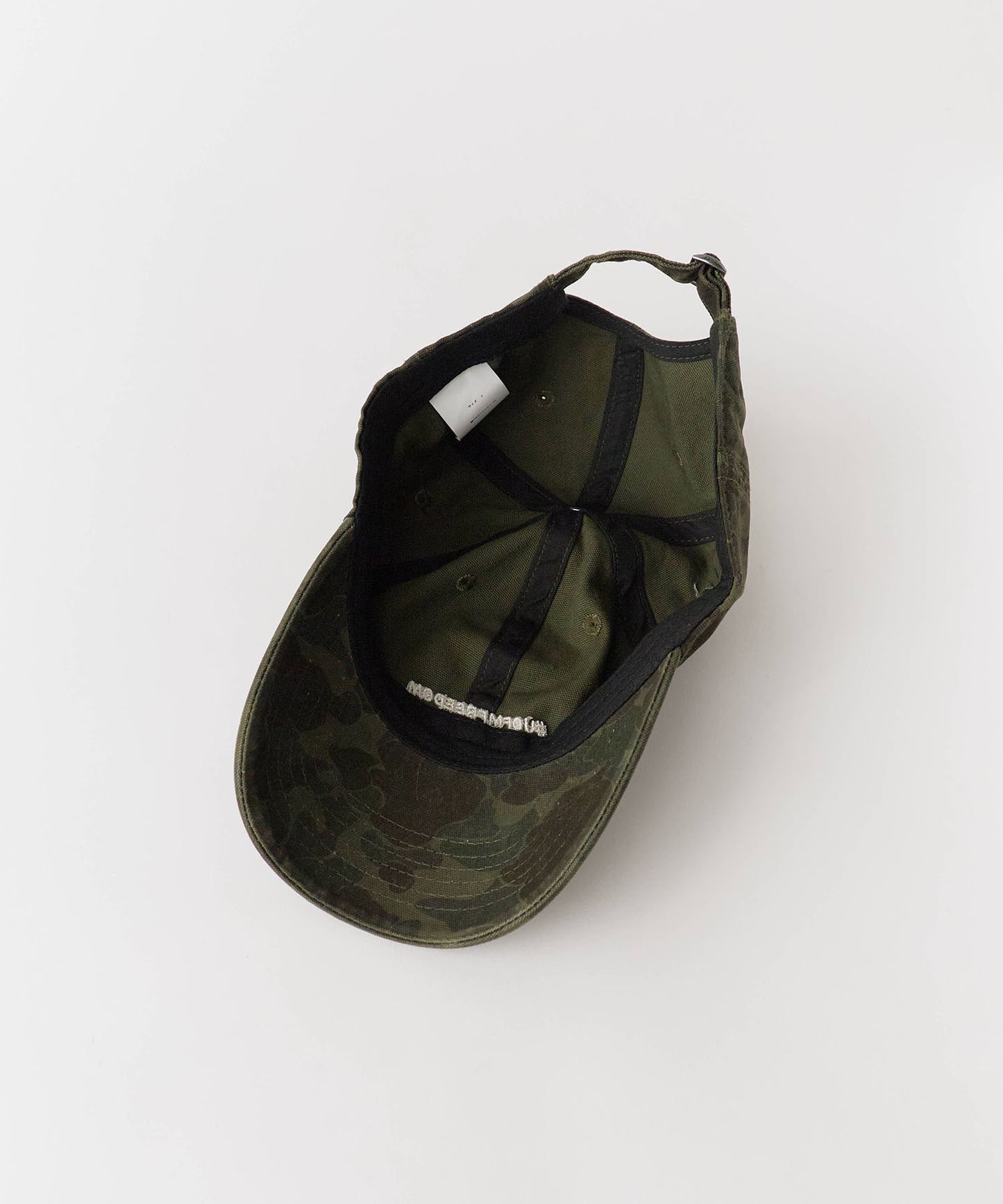 Chick / Camouflage Pattern Camouflage Cap