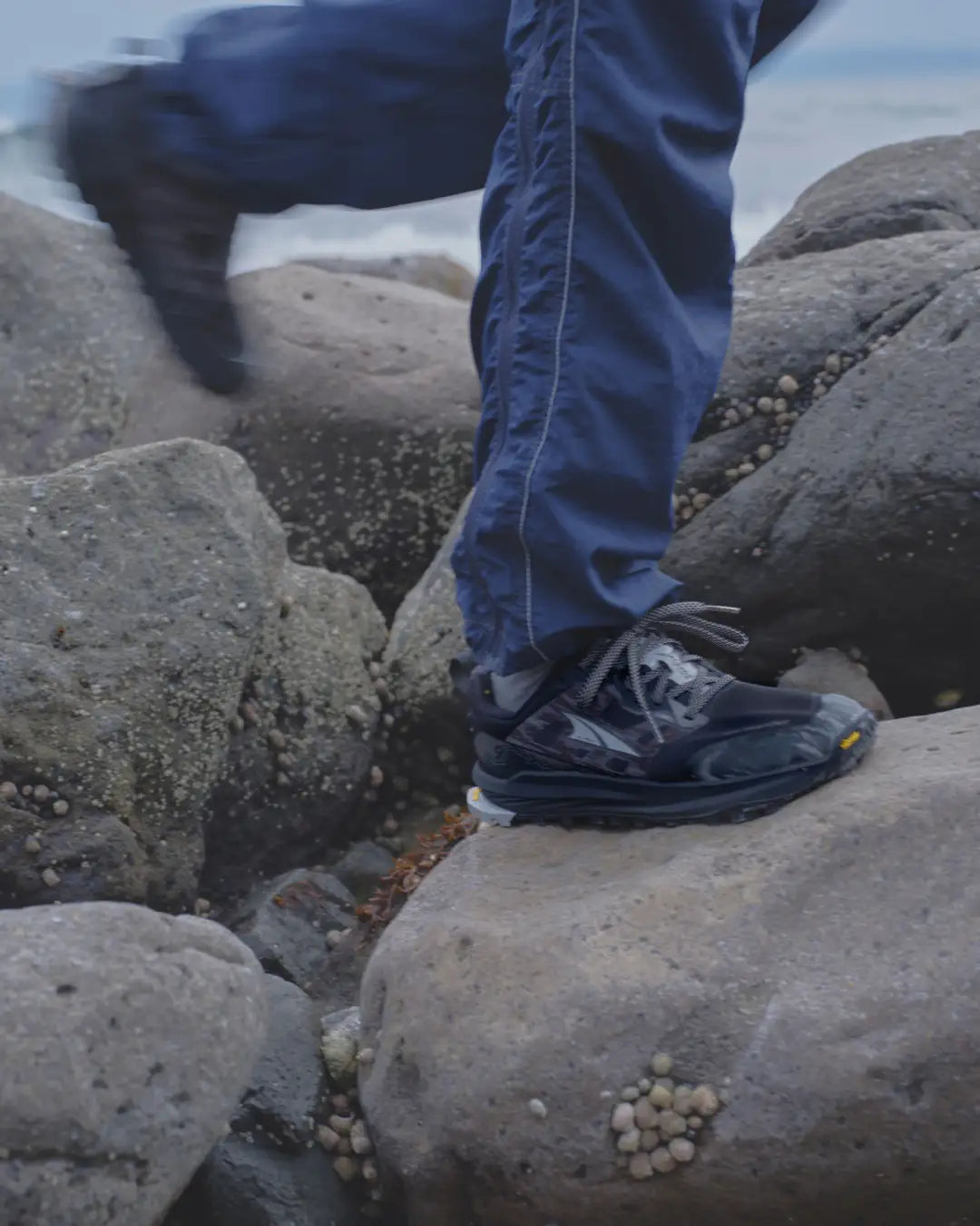 and wander × ALTRA /  LONE PEAK 9+ スニーカー