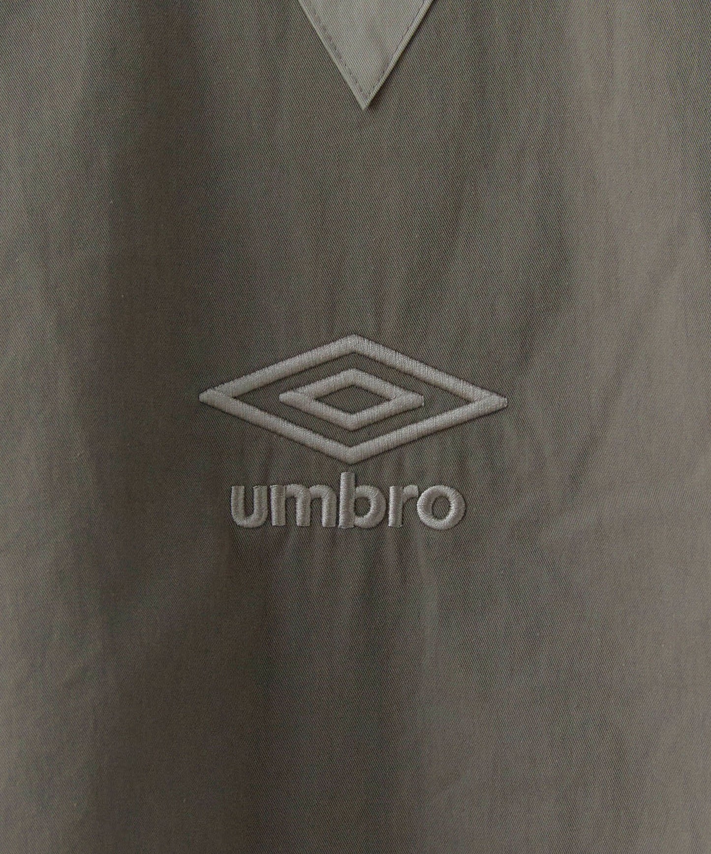 【予約】UMBRO / DRILL TOP ピステ