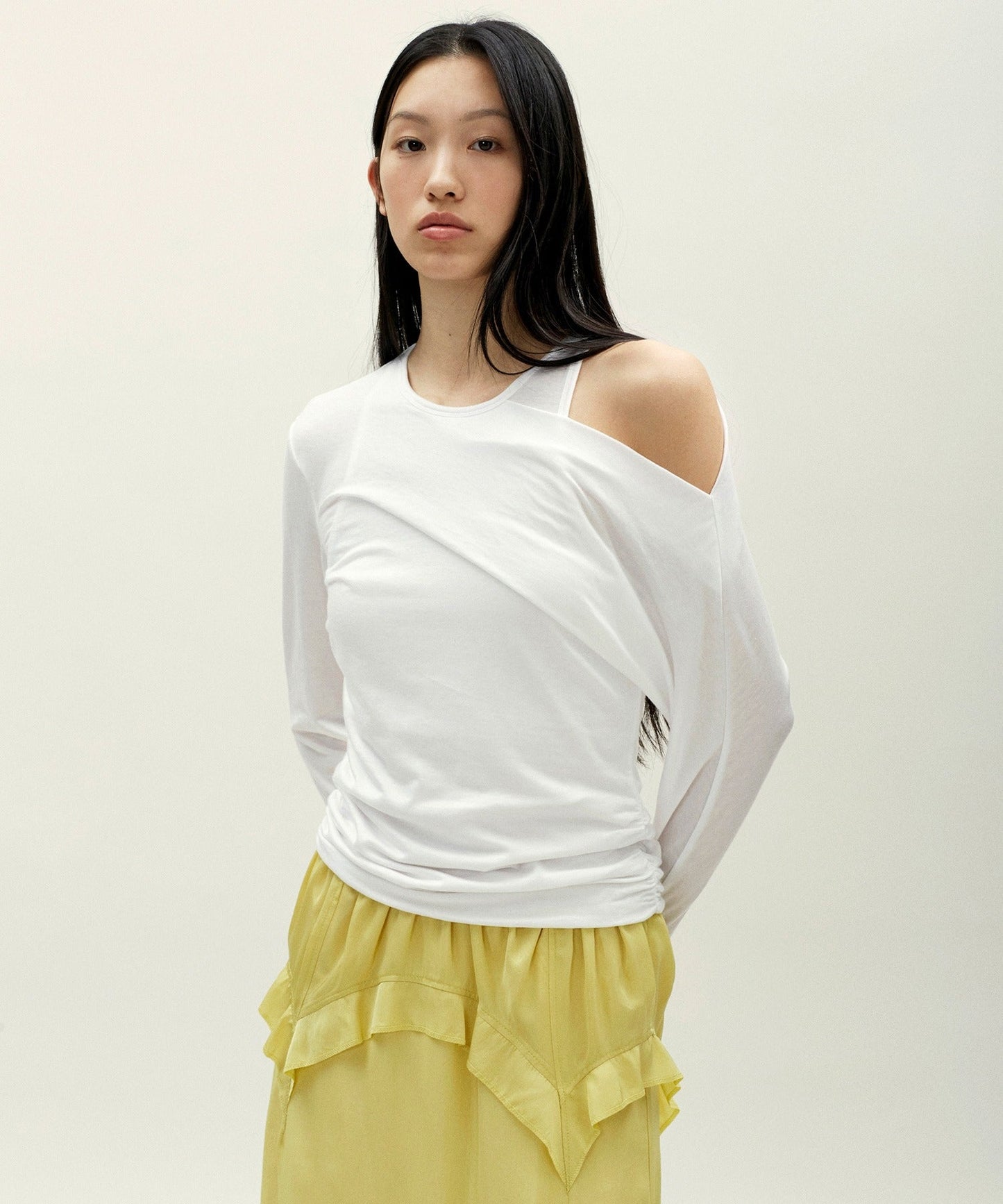 anggae/アンゲ PETAL OFF SHOULDER T-SHIRT カットソー