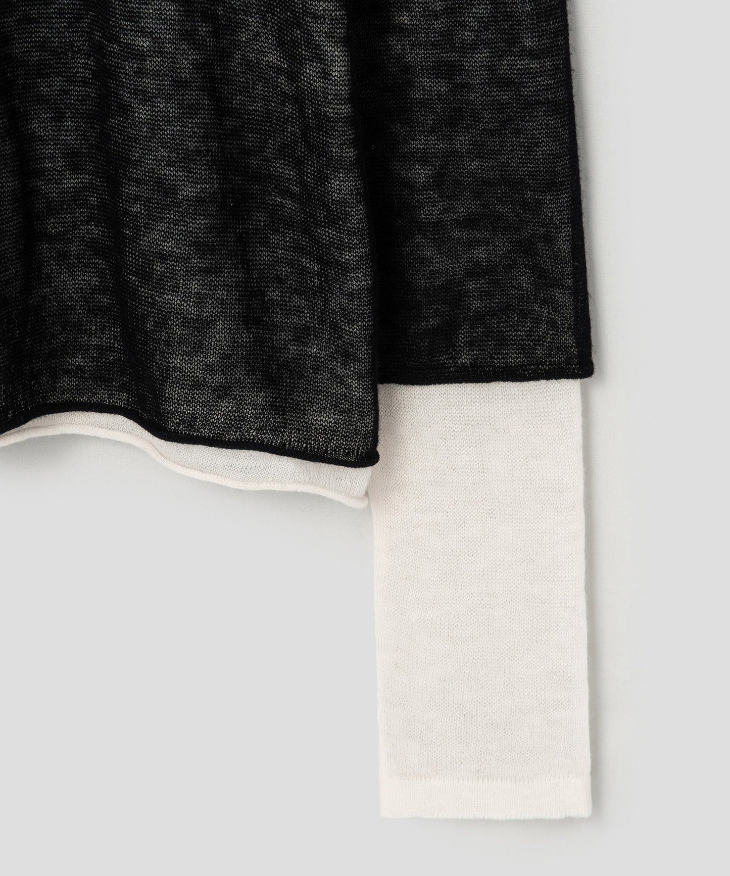 anggae/アンゲ LAYERED TWO TONE TURTLENECK タートルネックトップス