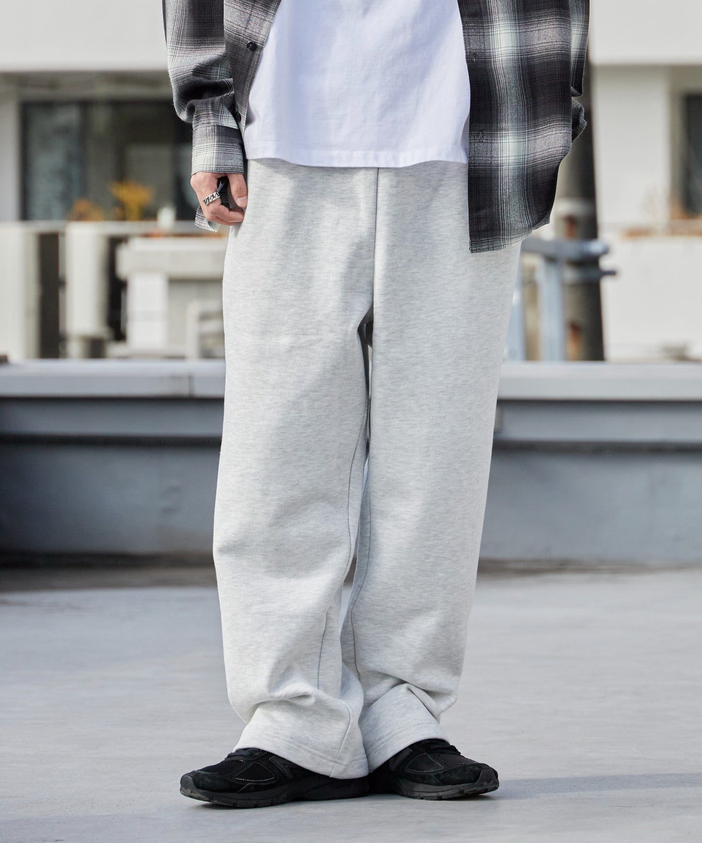 THOUSAND MILE / SWEAT PANTS