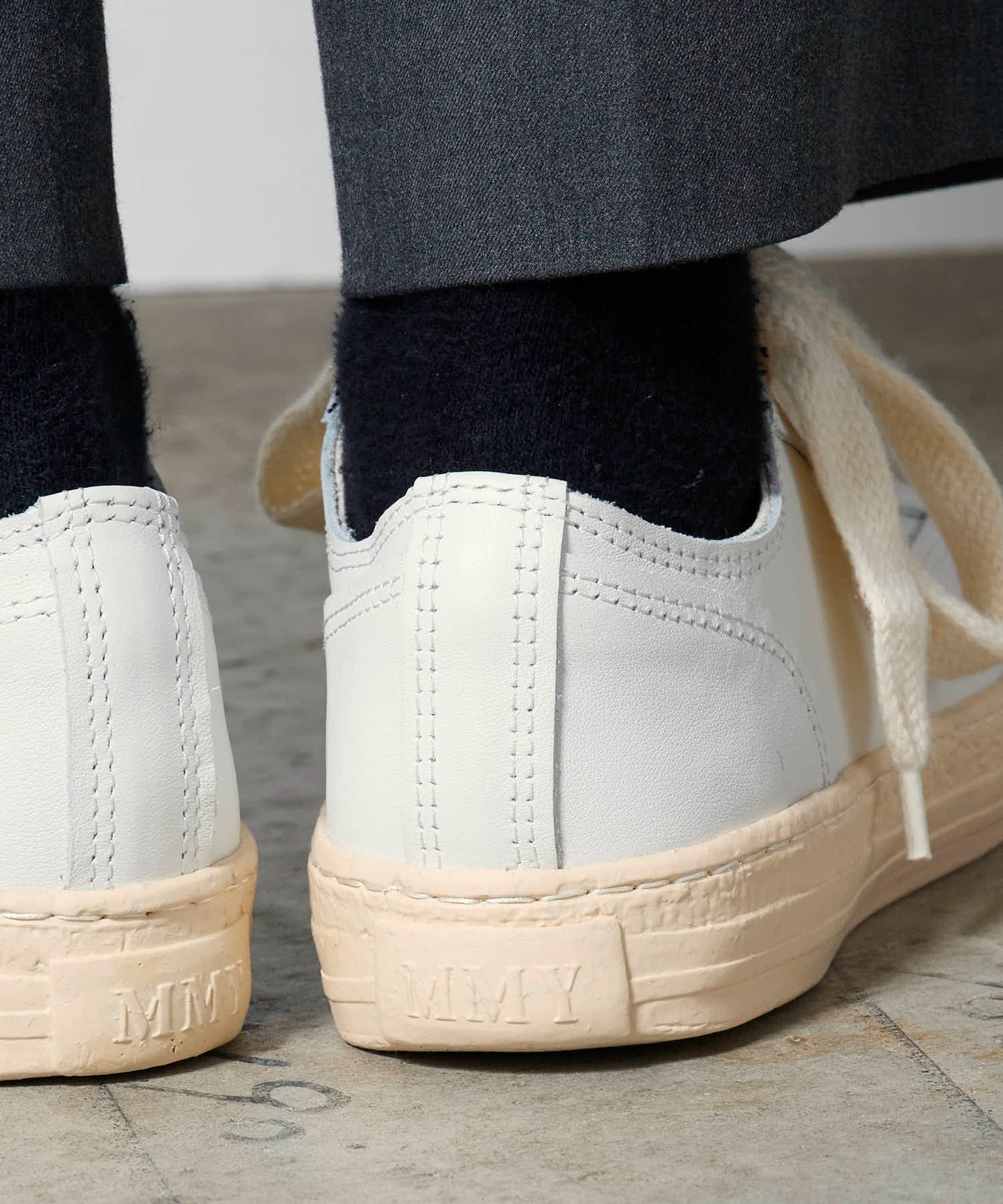 General Scale. Maison MIHARA YASUHIRO / TRENT/Leather Low-Top Sneakers