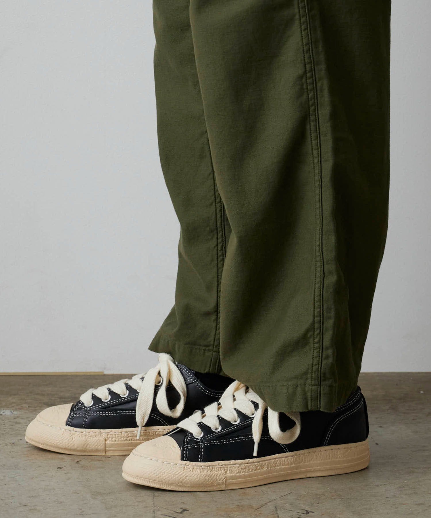 General Scale. Maison MIHARA YASUHIRO / TRENT/Leather Low-Top