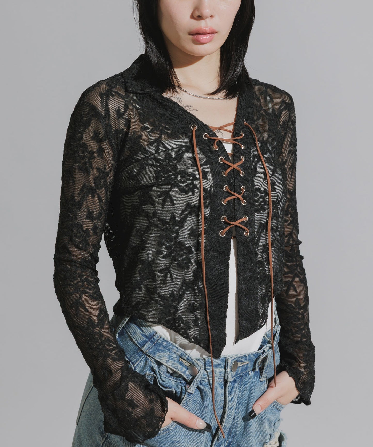 Lace-Up Floral Lace Tops / レースアップ 花柄レーストップス