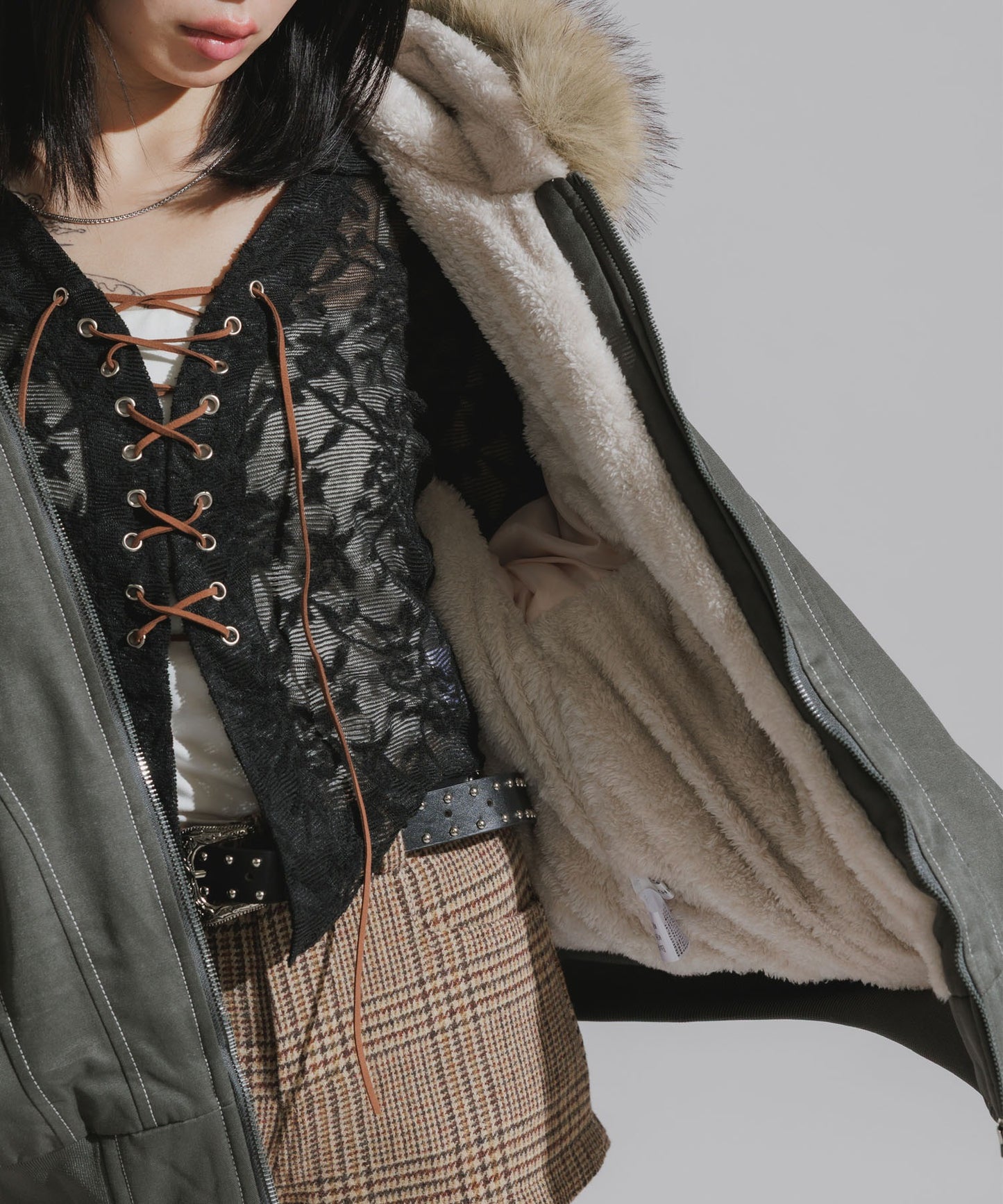 Chick / N2B-Style Faux Fur Hooded Blouson