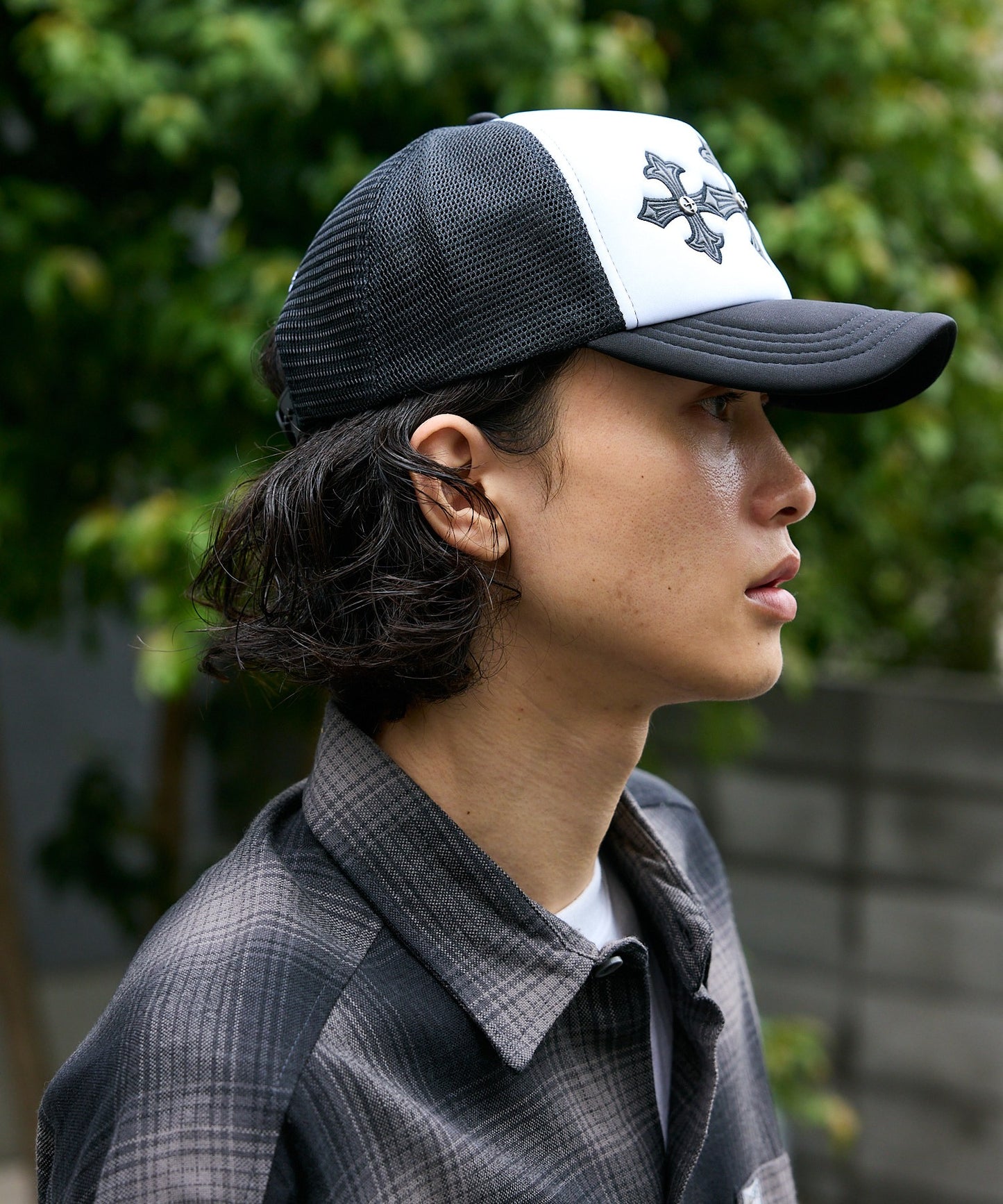 SUPPLIER / Cross Leather Patch Mesh Cap