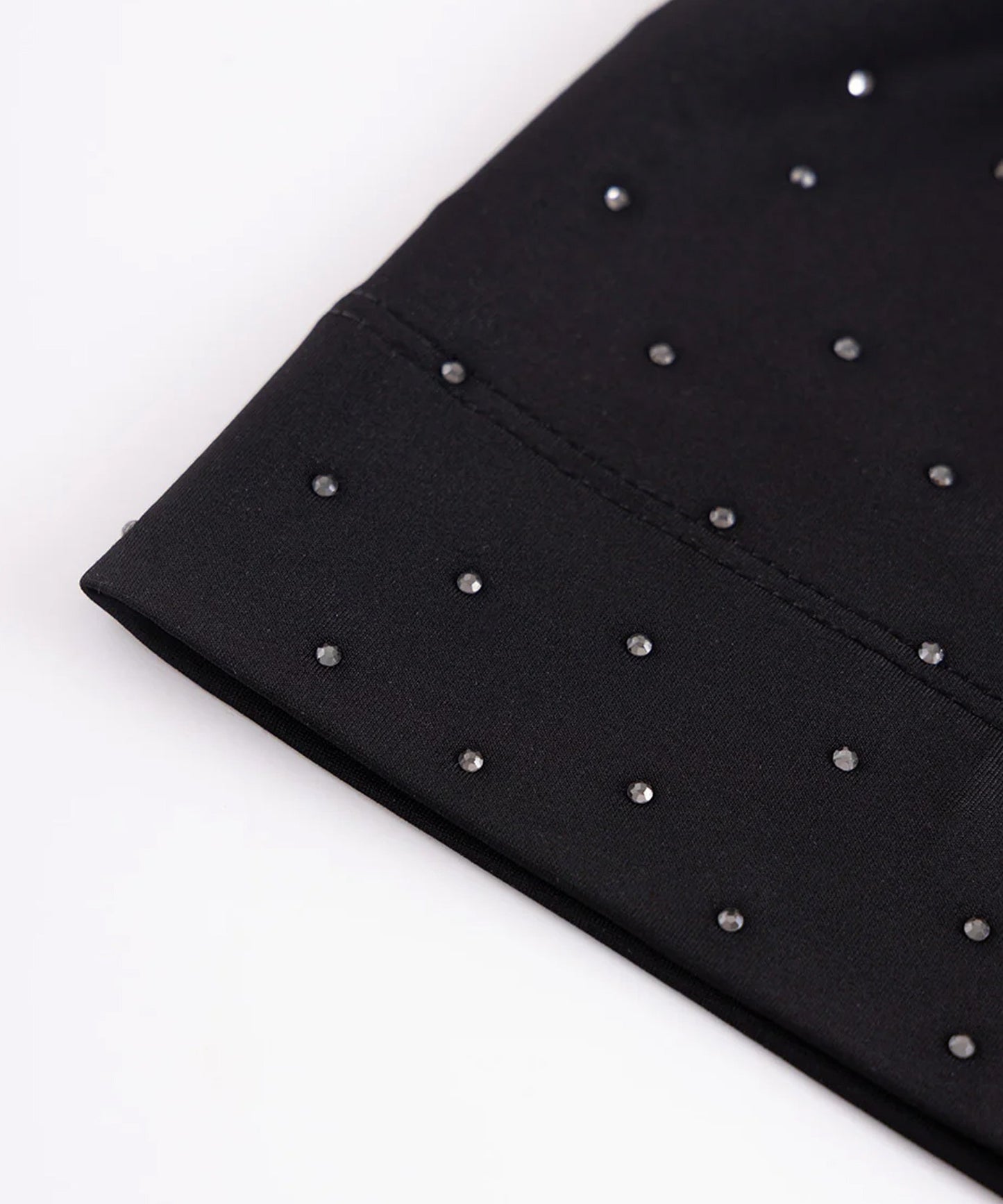 SUPPLIER / Rhinetone Skull Cap Beanie