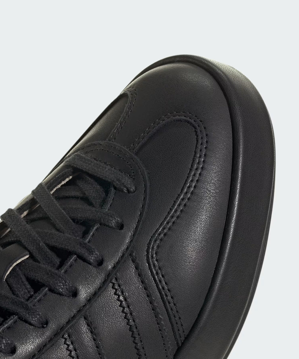 adidas / GAZELLE INDOOR ガゼル インドア