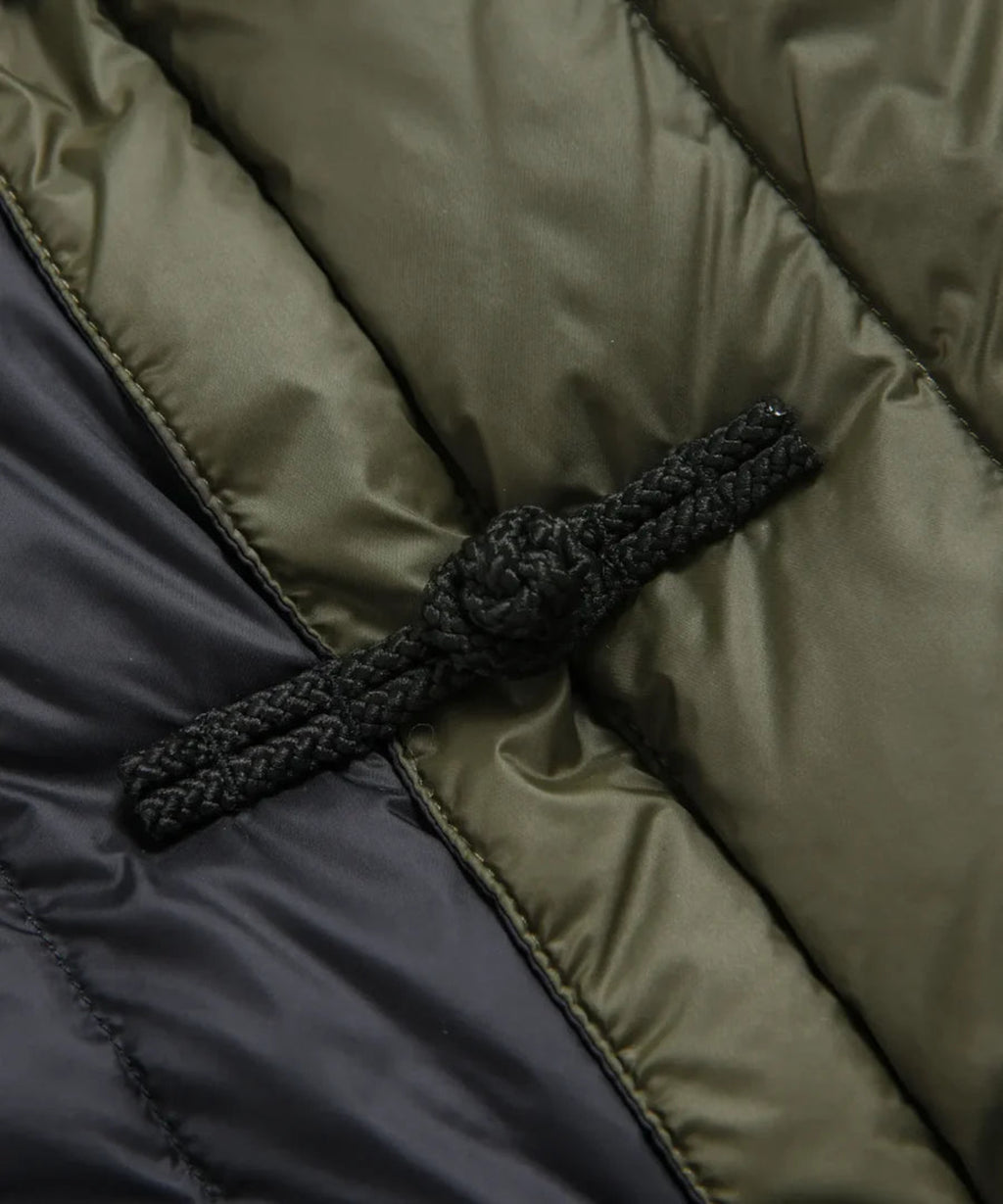 TAION / REVERSIBLE CHINA BUTTON INNER DOWN VEST