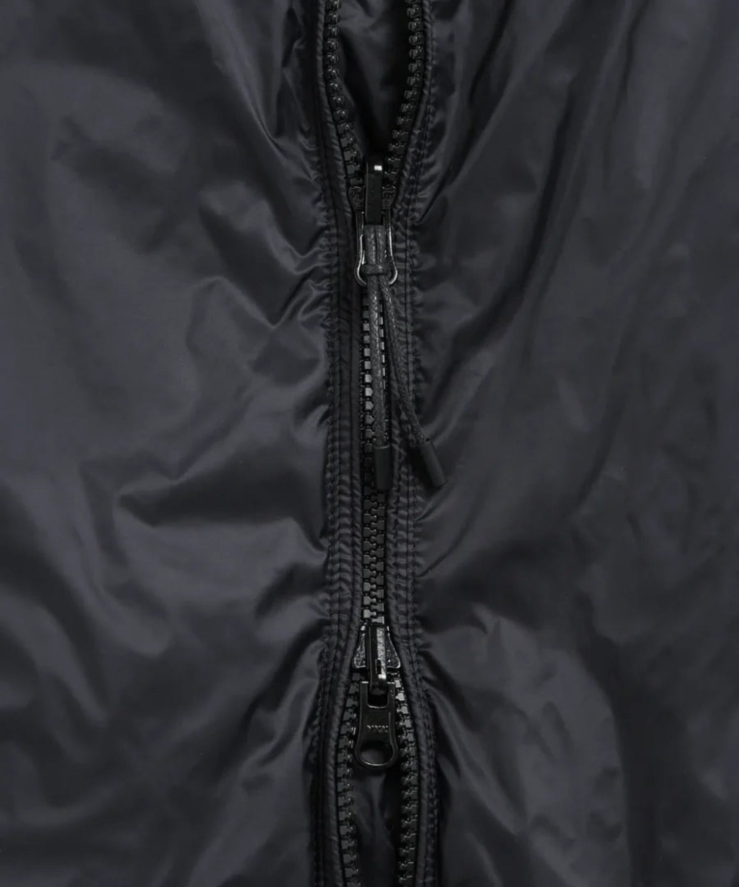 TAION / REVERSIBLE CHINA BUTTON INNER DOWN VEST