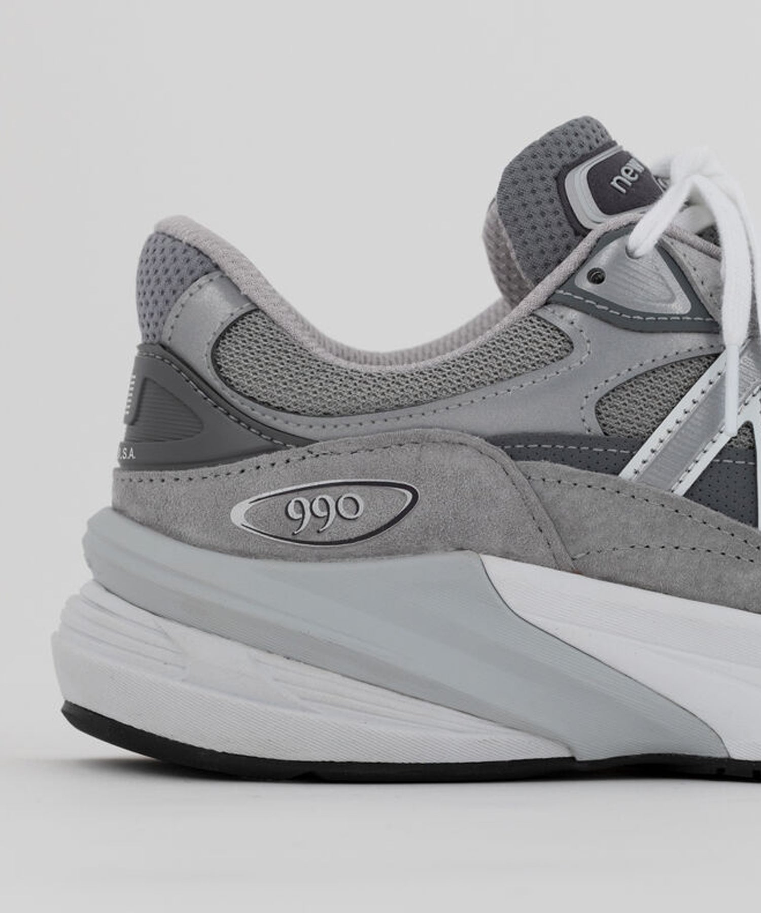 NEW BALANCE / 990v6 スニーカー