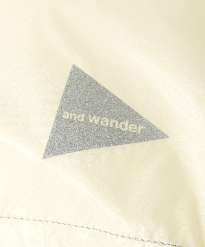 and wander/アンドワンダー sil sacoche