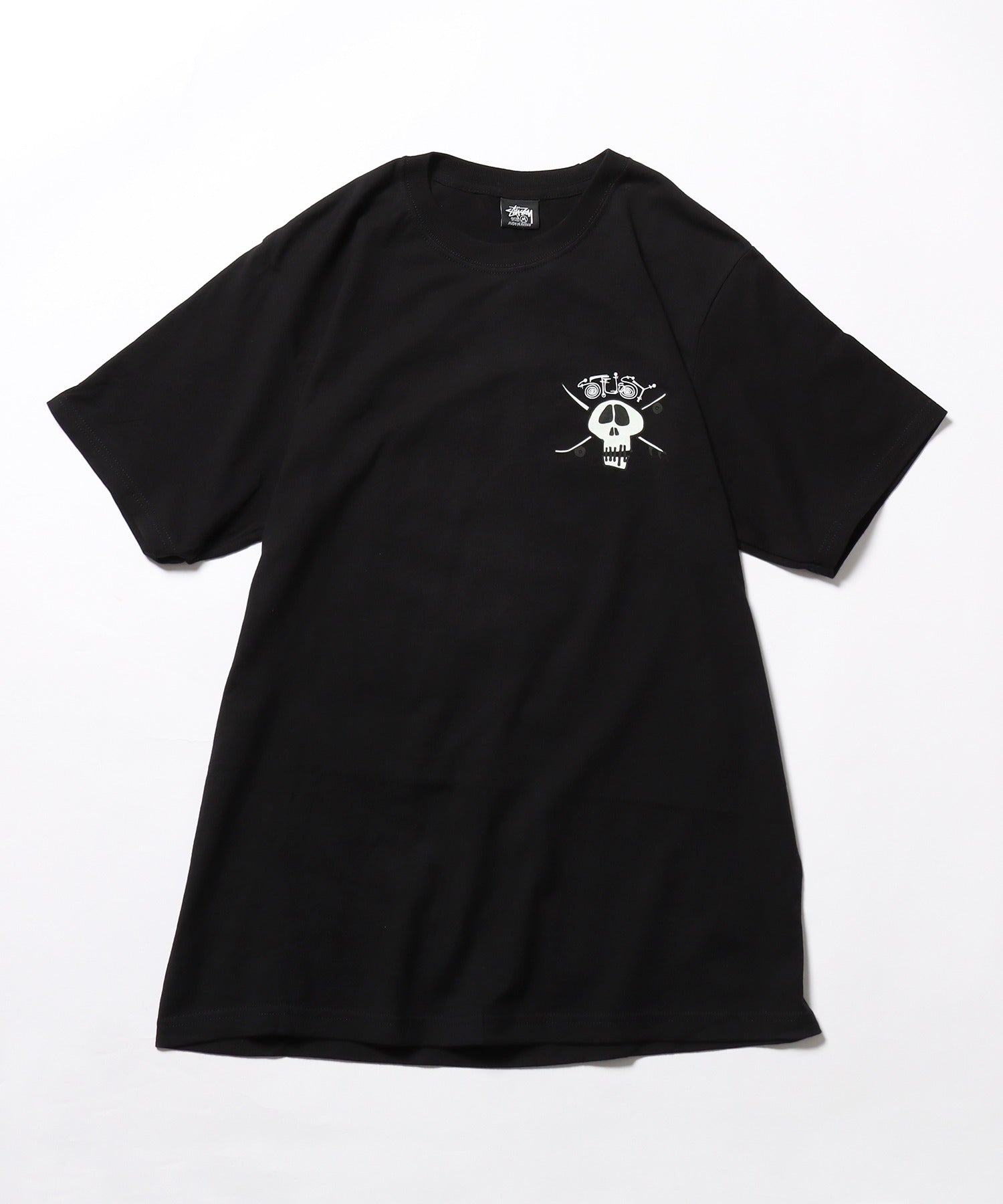 STUSSY/ステューシー SURF SKATE SKULL TEE – ROOP TOKYO