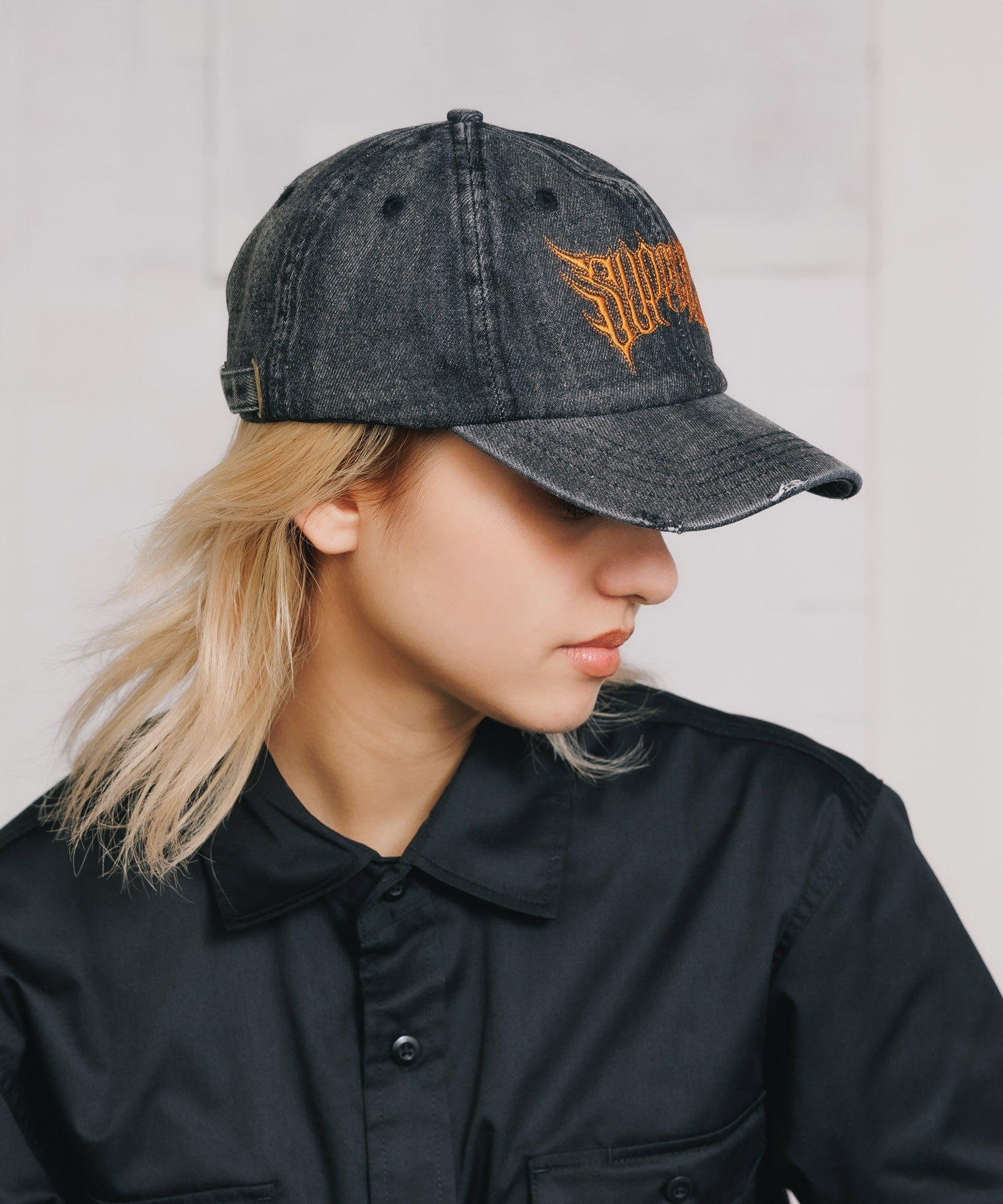 SUPPLIER/サプライヤー DAMAGED METAL LOGO CAP